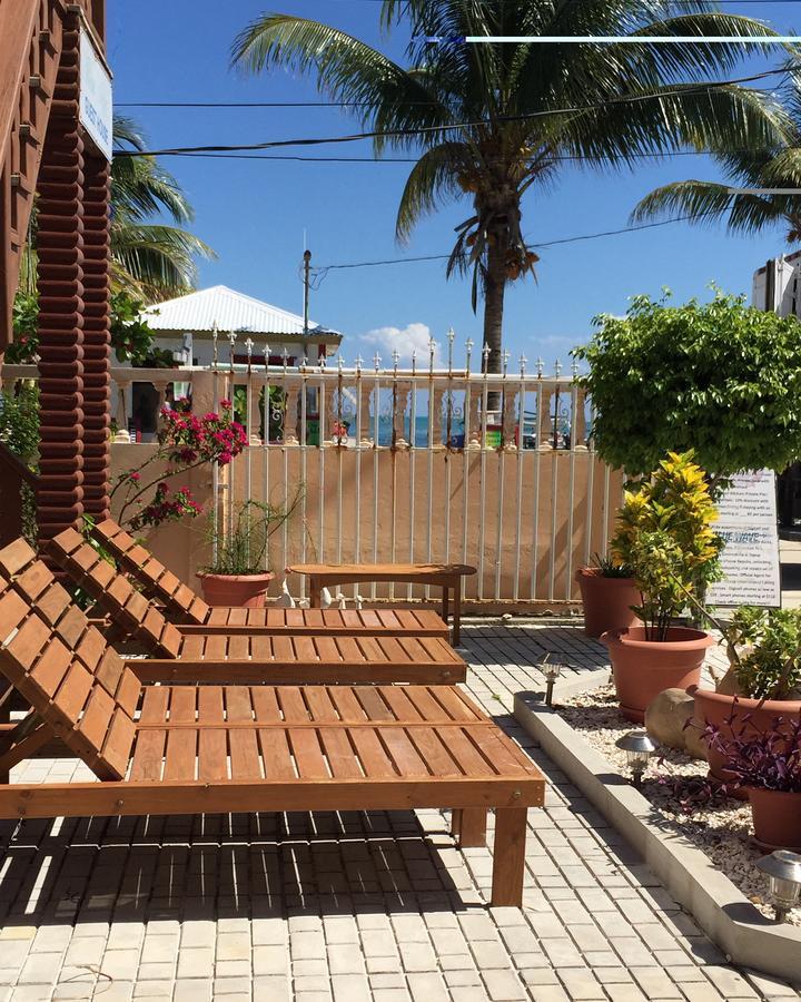 Blue Wave Guest House Cayo Caulker Exterior foto