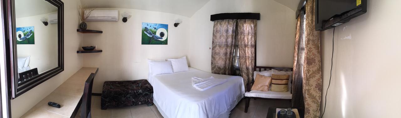Blue Wave Guest House Cayo Caulker Exterior foto