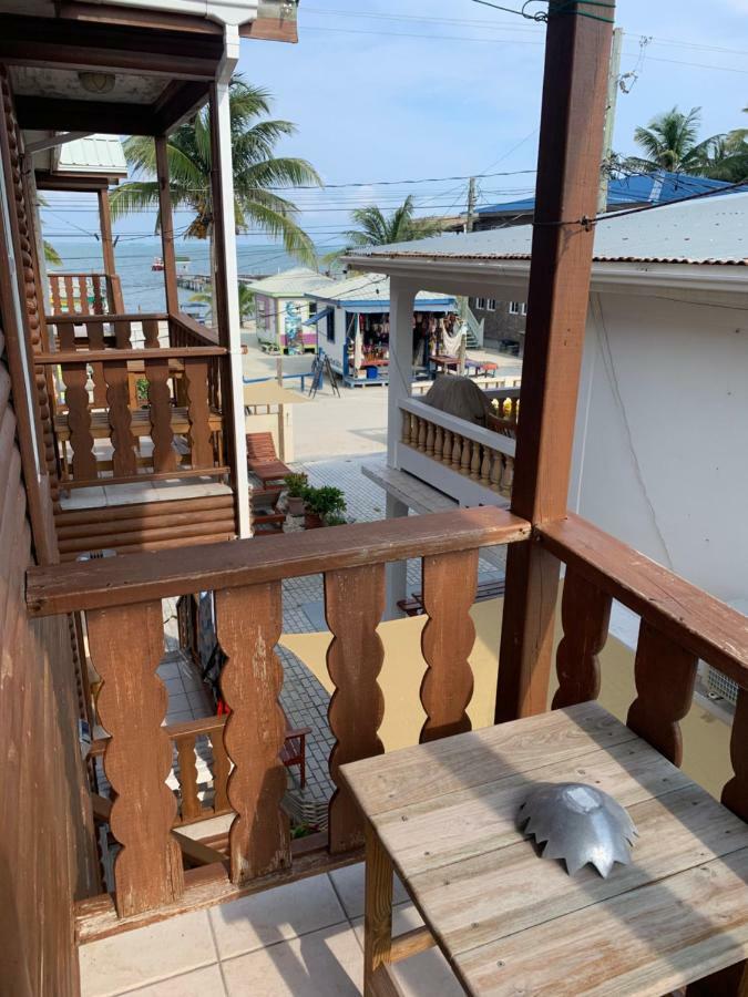 Blue Wave Guest House Cayo Caulker Exterior foto