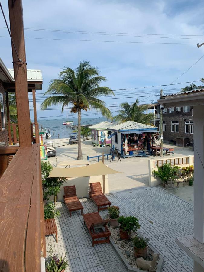 Blue Wave Guest House Cayo Caulker Exterior foto